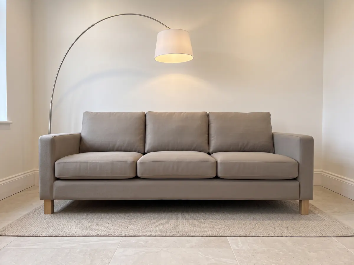 Sillones de 3 cuerpos en La Plata: modelo en el showroom